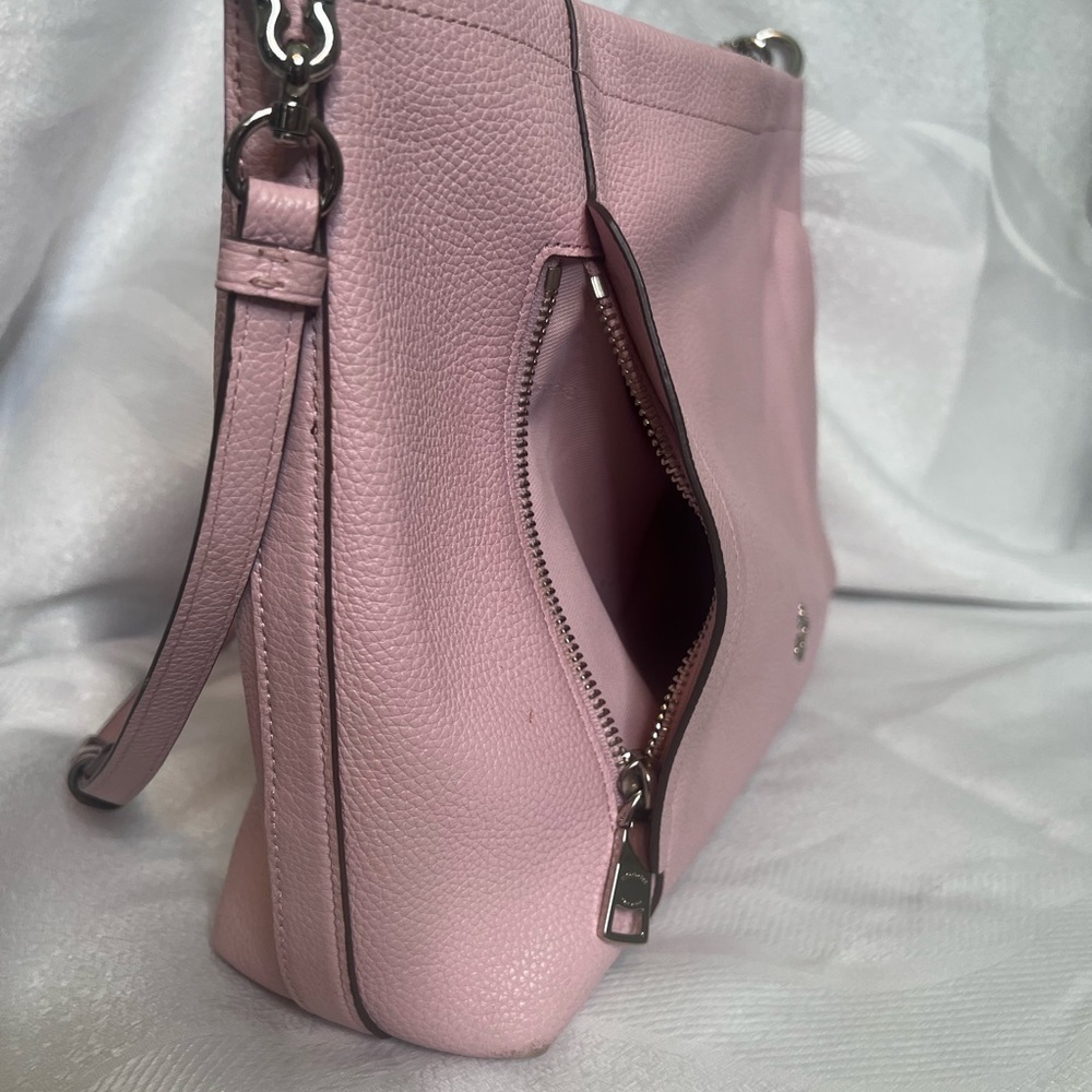Pebble Leather Pink Coach Scout Hobo Bag/wallet for the price of the bag alone - Picture 6 of 16